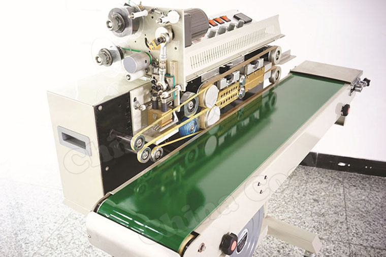 DBF-900F Nitrogen Flush Continuous Band Sealer Installation In Shanxi