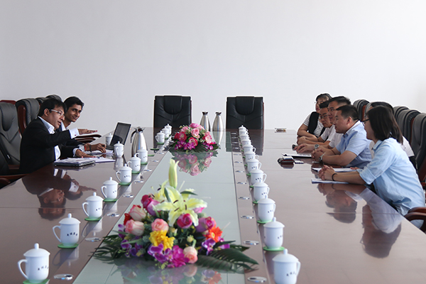 Warmly Welcome Indian Merchants to Visit Shandong China Coal Group for Purchasing Packing Machine