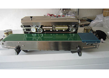 Sealing Machine Helps Seal Instant Noodles
