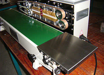 Powerful Backing Of Plastic Sealing Machines For Bagged Food
